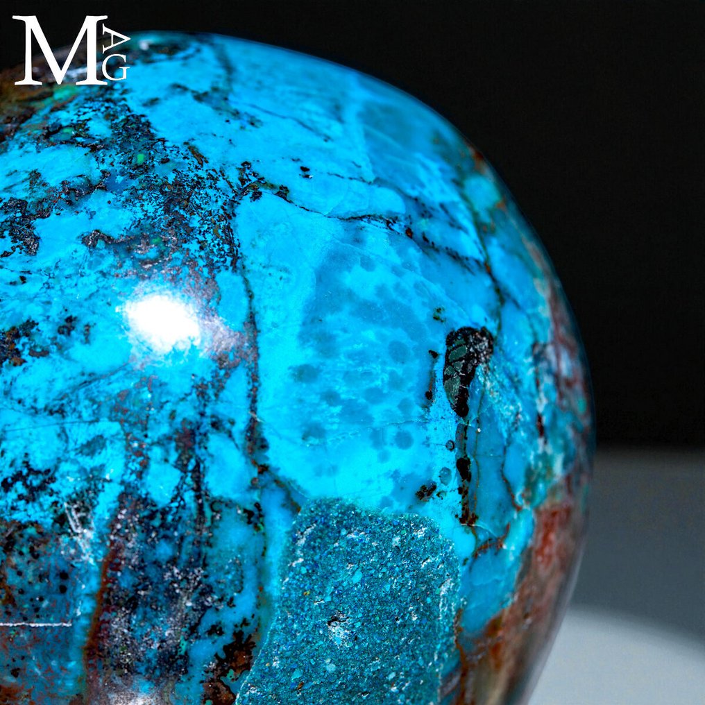 Extraordinary Chrysocolla Egg from Peru - Chrysocolla on Natural Matrix - Height: 60 mm - Width: 48 mm- 190 g #4.3