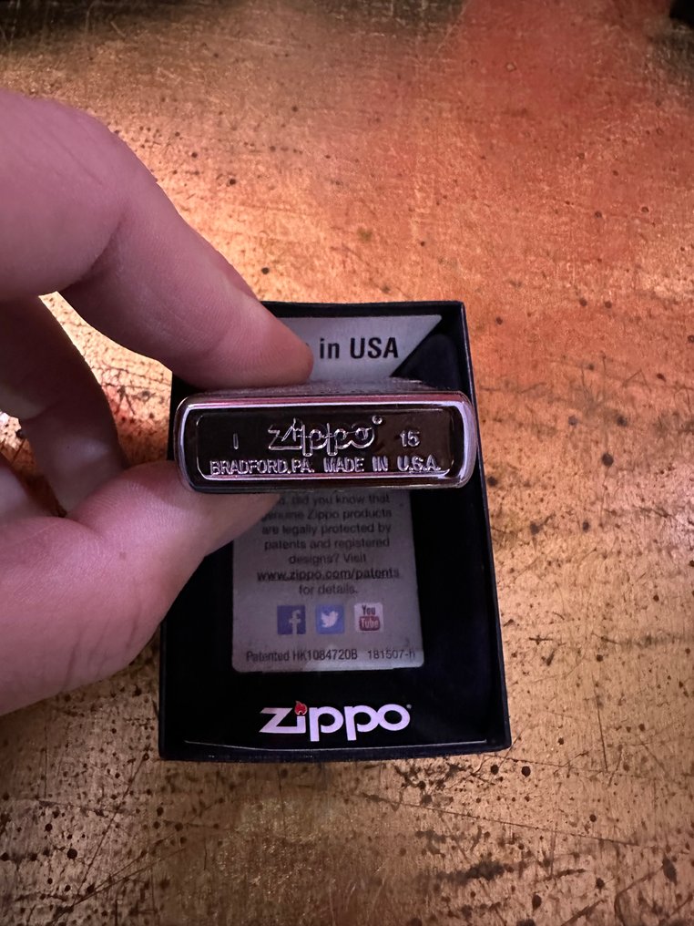 Zippo - Bez ceny minimalnej
 - Zapalniczka - Żelazo (odlew/kute) #2.1