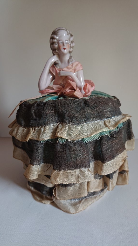 Case - Porcelain, Textile - Porcelain Half Doll #1.0