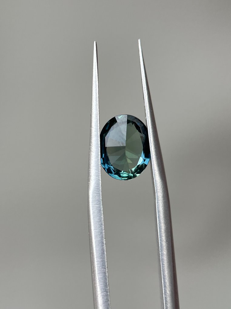 1 pcs  Πράσινο, Μπλε Ζαφείρι  - 1.60 ct - Antwerp Laboratory for Gemstone Testing (ALGT) #2.1