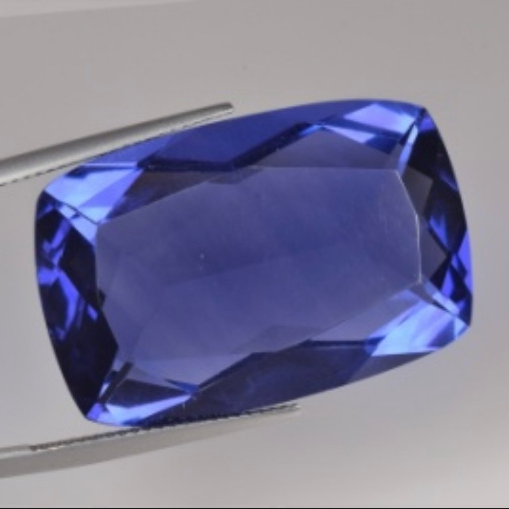 Ingen reservasjonspris Fluoritt  - 59.60 ct - Internasjonal forening for fargede edelstener (ICA GemLab) - Fargeskift Blå Lilla #2.1