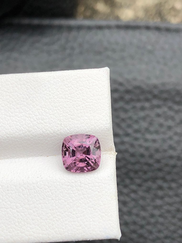 Fără preț de rezervă - 1 pcs  Purpuriu, Roz Spinel  - 2.30 ct - Asociația internațională de pietre prețioase colorate (ICA GemLab) #1.0