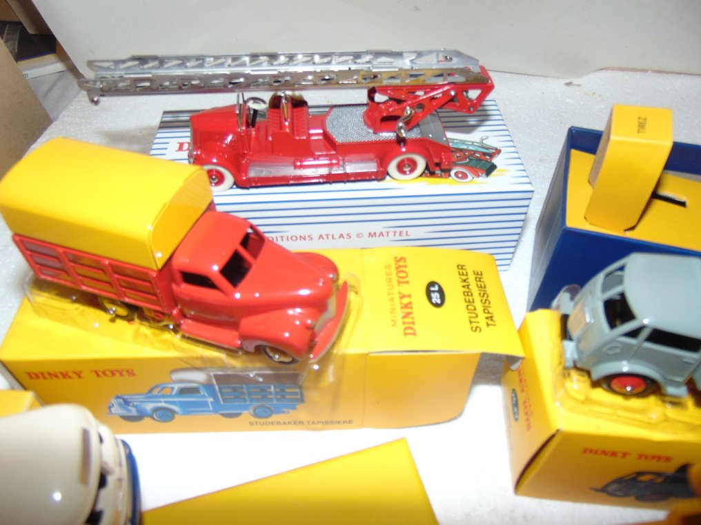 Dinky Toys, Atlas, Mattel 1:43 - Αυτοκίνητο μοντελισμού (17) - Collection Of Boxed Dinky Toys Re-Issue Models, Various Examples - Ποσότητα μοντέλων #3.2