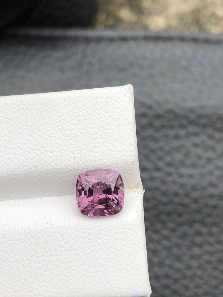 Fără preț de rezervă - 1 pcs  Purpuriu, Roz Spinel  - 2.30 ct - Asociația internațională de pietre prețioase colorate (ICA GemLab) #1.0