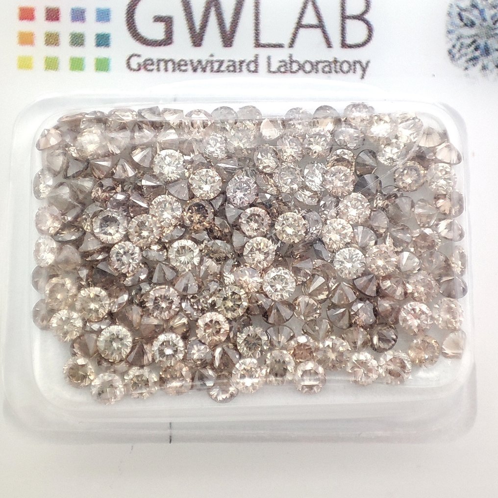 没有保留价 - 181 pcs 钻石 (天然色彩的) - 3.98 ct - 圆形 混合色彩 - VS2 轻微内含二级, I1 内含一级 - Gemewizard宝石实验室(GWLab) #1.0