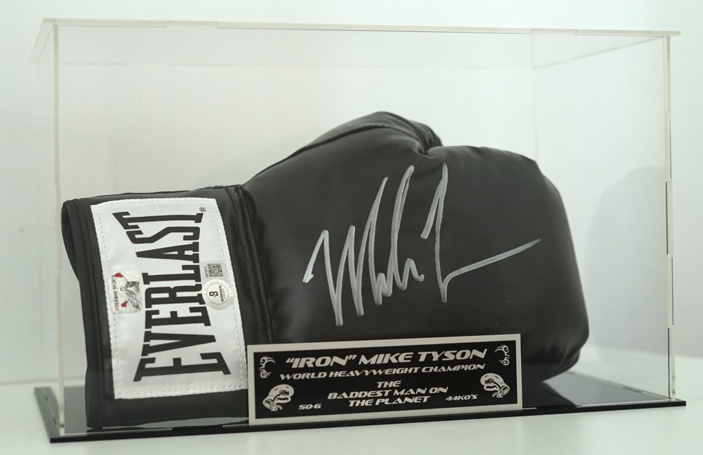 Boxe - Mike Tyson - Boxing Glove #1.0
