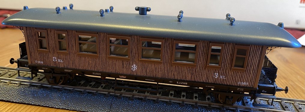 Märklin H0轨 - 42702 - 火车车厢模型 (1) - 漂亮的精细木制人物车，来自SJ。 - SJ #1.0