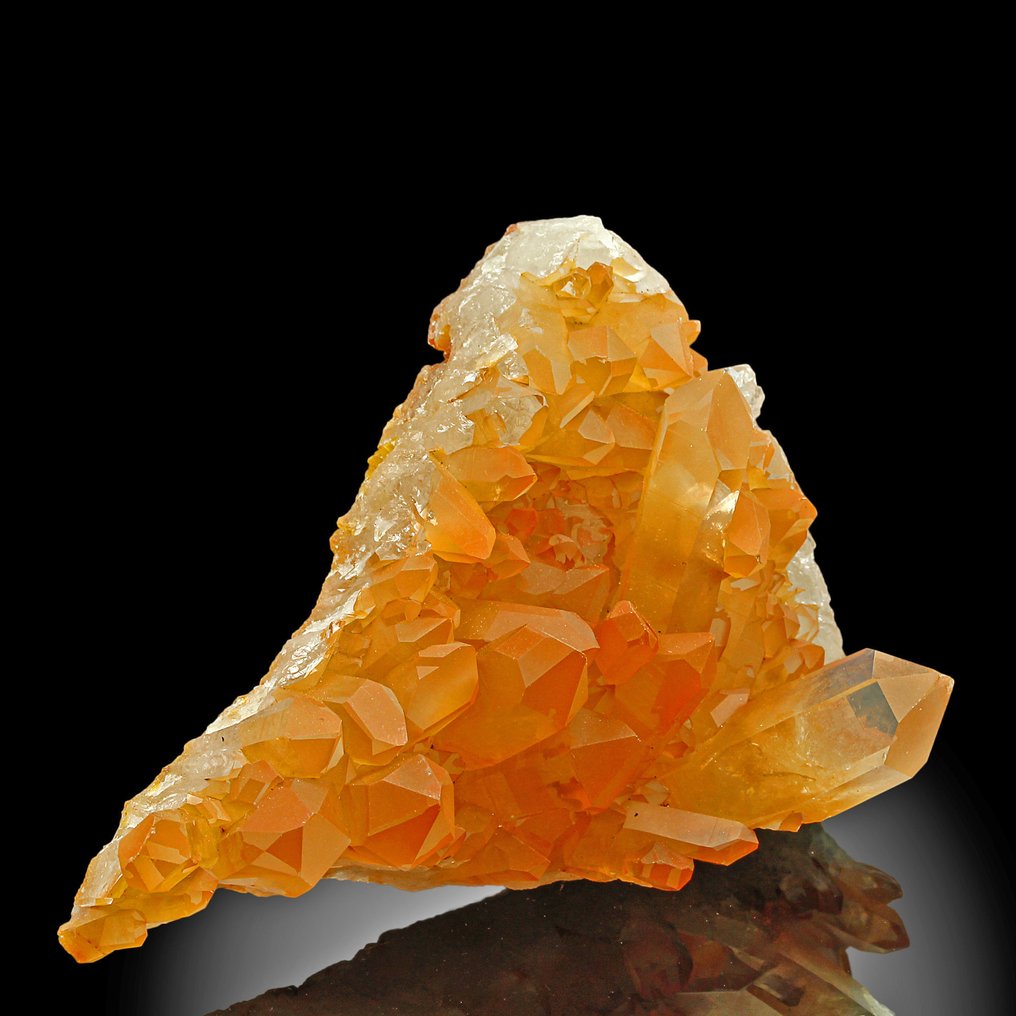 Tangerine Quartz Crystals - Height: 11.2 cm - Width: 8.2 cm- 274 g #1.0