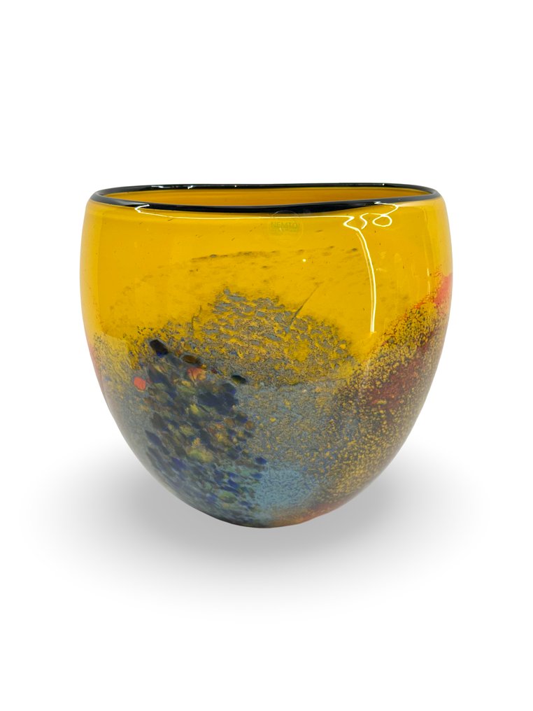 Ioan Nemtoi - Vase - Fire / Volcano Series - mouth blown glass #2.1