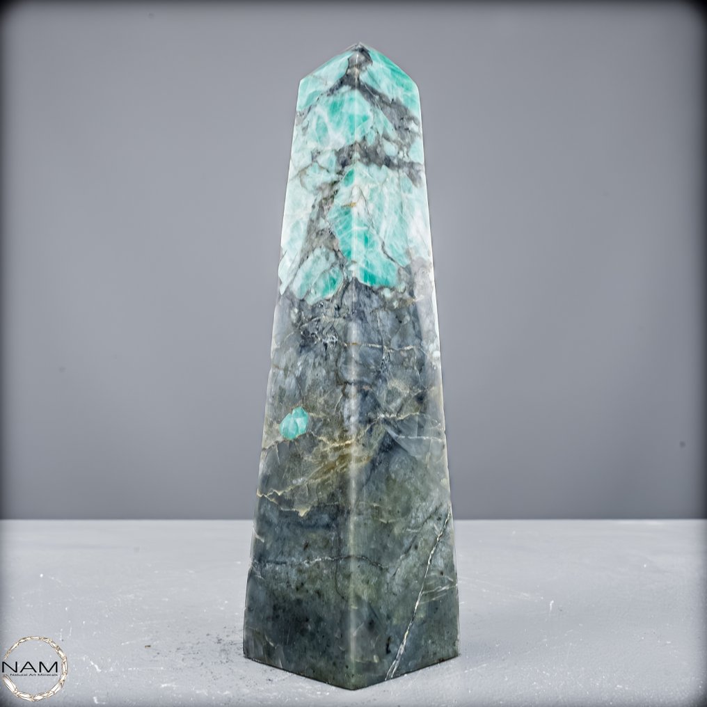 Luonnollinen smaragdibasali. Huippulaatu- 480.67 g #4.3