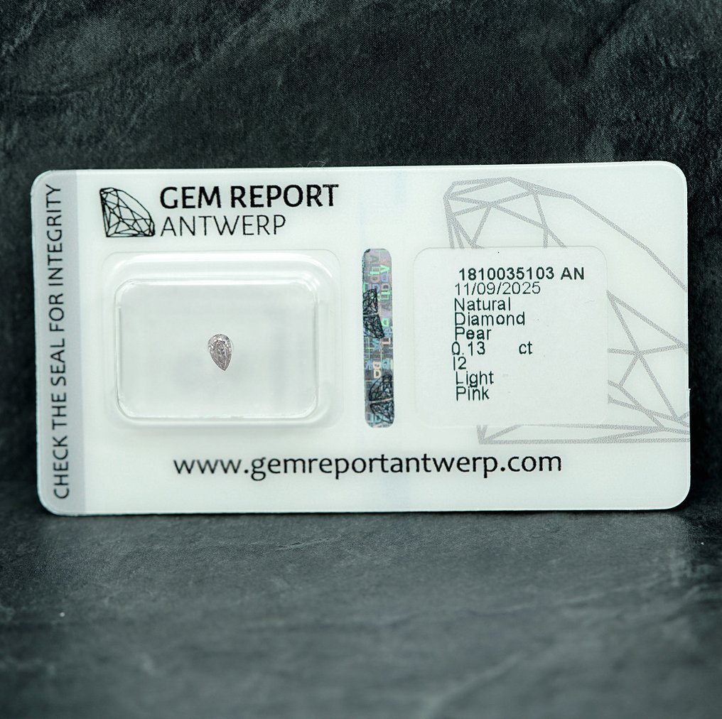 1 pcs Diamond  (Natural coloured)  - 0.13 ct - Pear - Light Pink - I2 - Gem Report Antwerp (GRA) #1.0