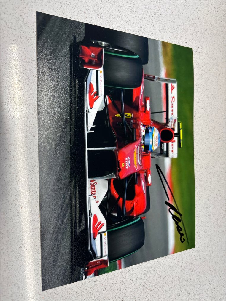 Ferrari - Formula 1 - Fernando Alonso - Photograph  #2.1
