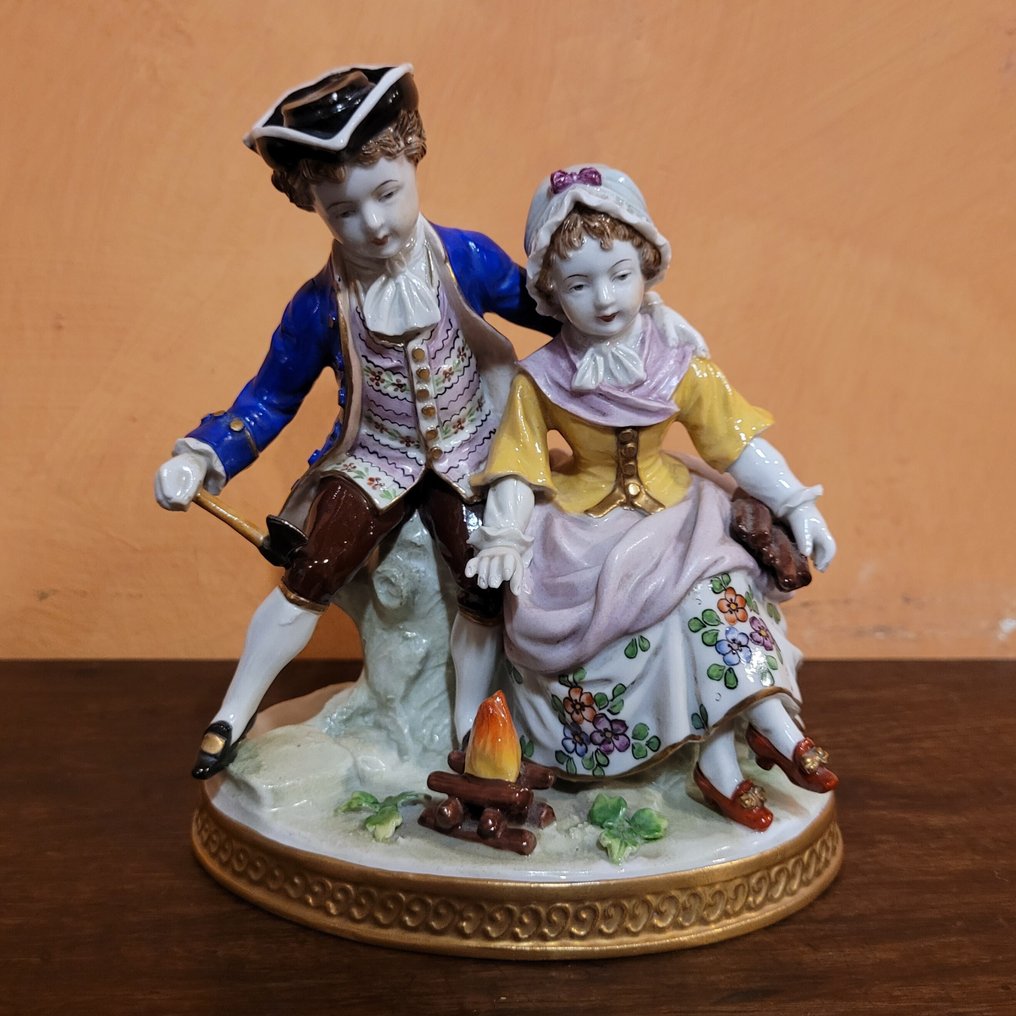 Carl Thieme, Potschappel - Αγαλματίδιο - Bambini vicino al fuoco - Πορσελάνη #1.0