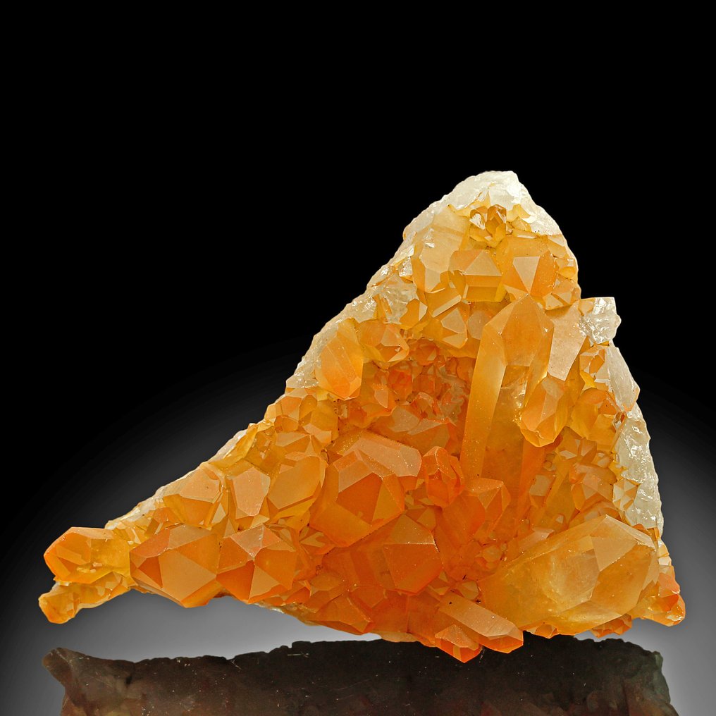 Tangerine Quartz Crystals - Height: 11.2 cm - Width: 8.2 cm- 274 g #1.0