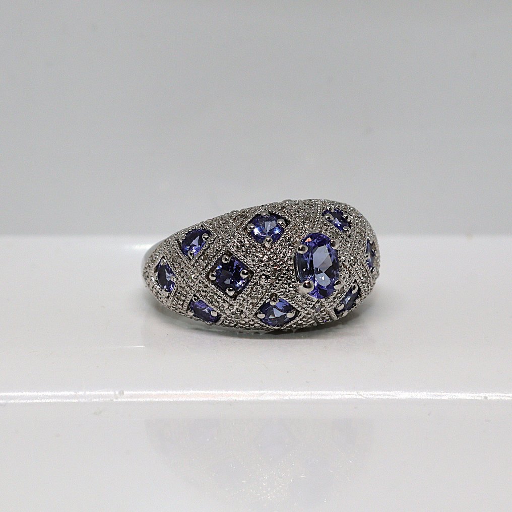 No reserve price - Ring Silver - 1.99ct. tw. Tanzanite - Diamond - Size: 17.5 mm #1.0