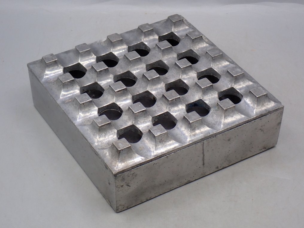 Diverse Ting - Holger Bäckström & Bo Ljungberg - Askebeger - Ultima 15 - Aluminium #1.0