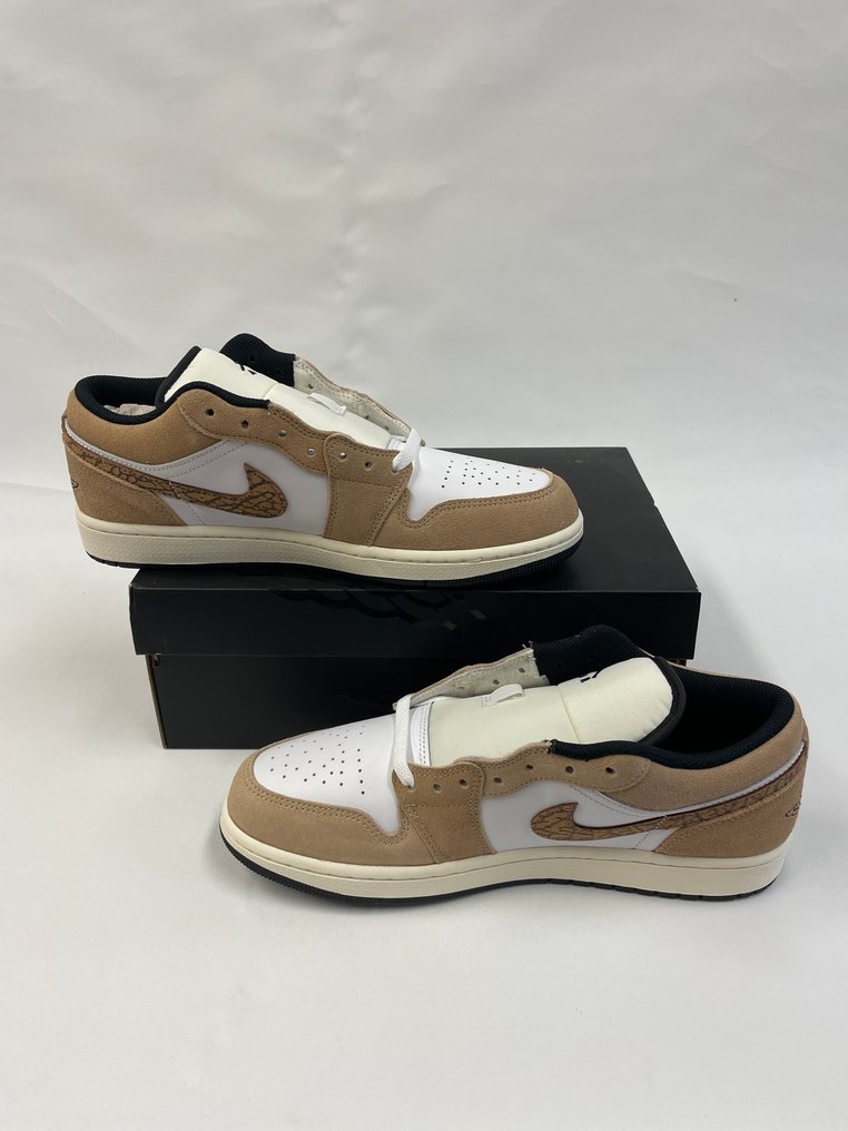 Nike - Air Jordan 1 Low - Sneakers - Size: EU 44 #3.2