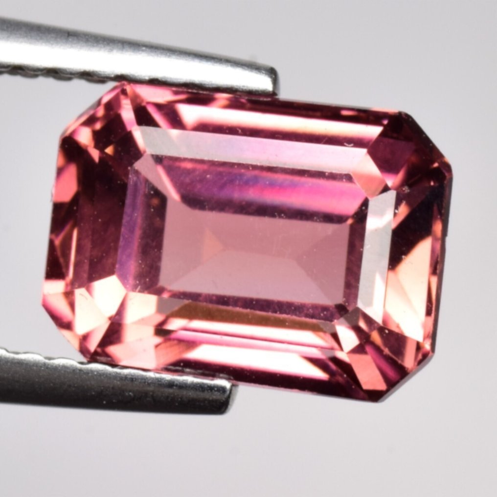 1 pcs  粉色 电气石  - 3.27 ct - 国际有色宝石协会（ICA GemLab） #3.2