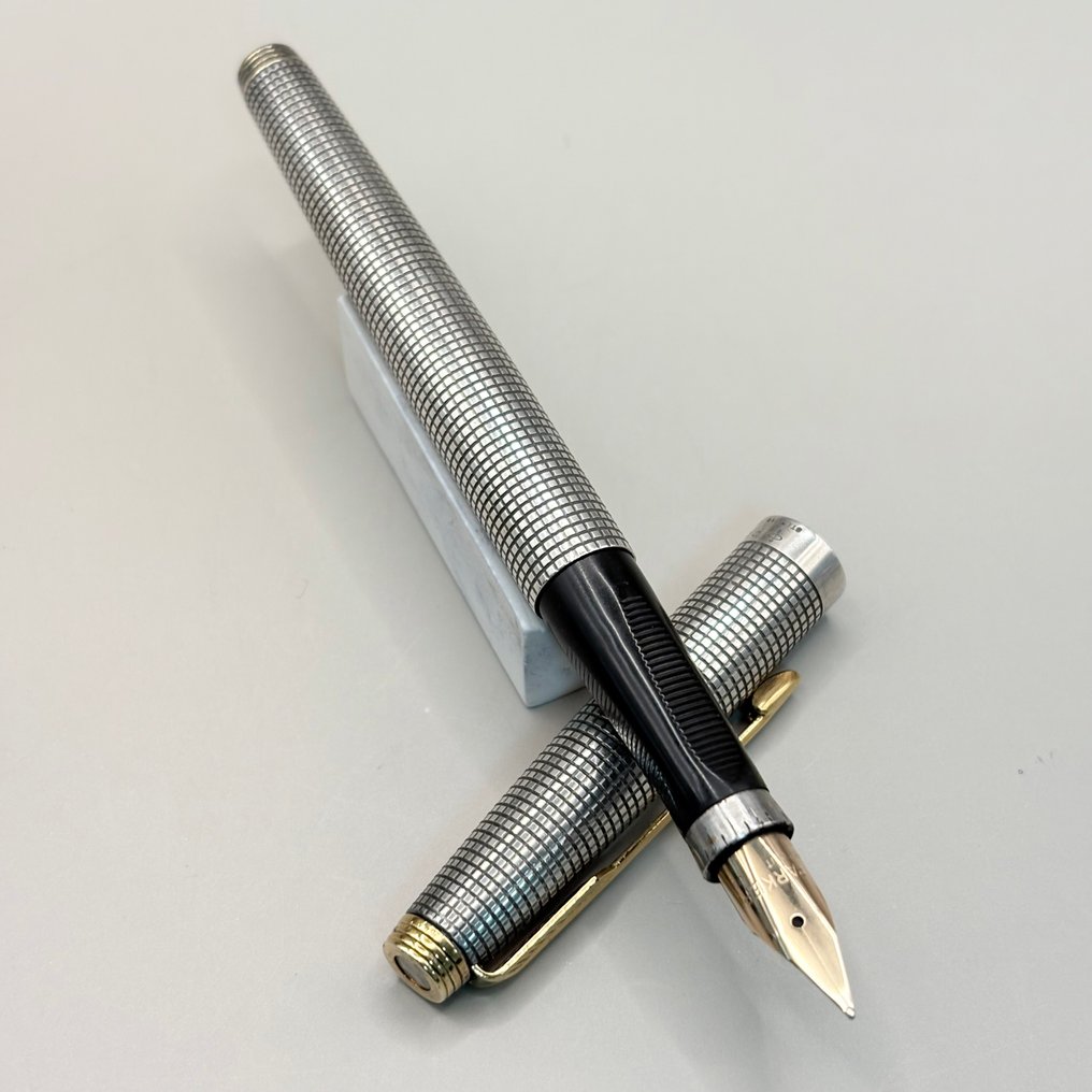 Parker - 75 (Sterling silver) - 14K gold nib (F) - with Parker pen box - Στυλογράφος #1.0