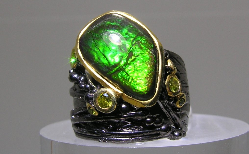 Ammolite Ring - Height: 26 mm - Width: 22 mm- 12,4 g - (1) #1.0