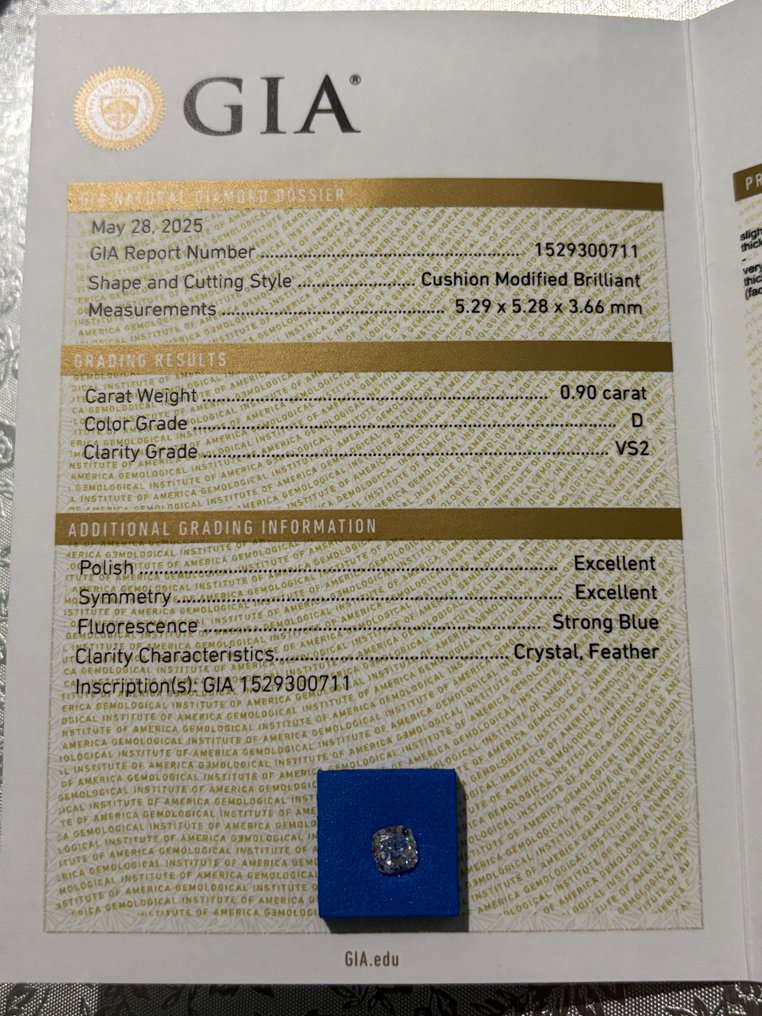 没有保留价 - 1 pcs 钻石  (天然)  - 0.90 ct - 枕形 - D (无色) - VS2 轻微内含二级 - 美国宝石研究院（GIA） #1.0