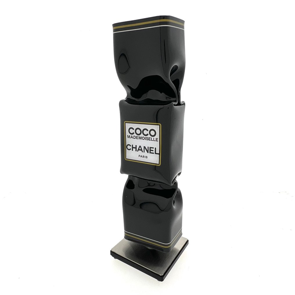 Michael Daniels (XX) - Luxury Art Candy / COCO CHANEL / incl wooden BOX #1.0