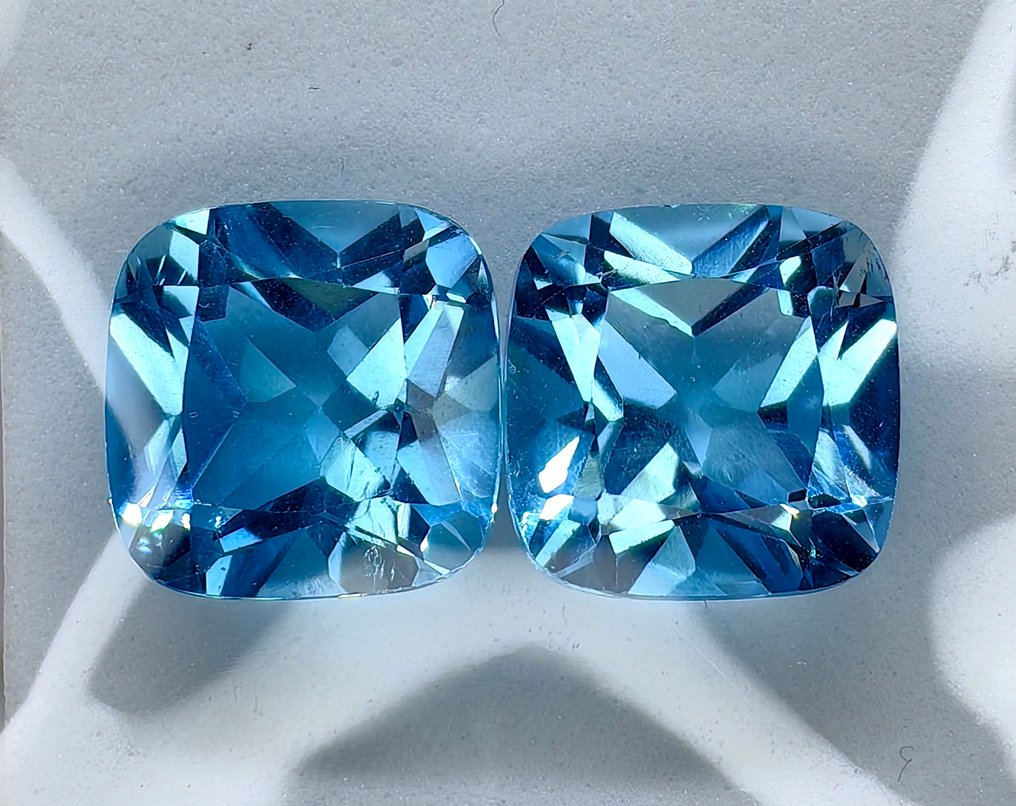 2 pcs  Topazio  - 24.54 ct - Instituto Gemólogico Español (IGE) #1.0