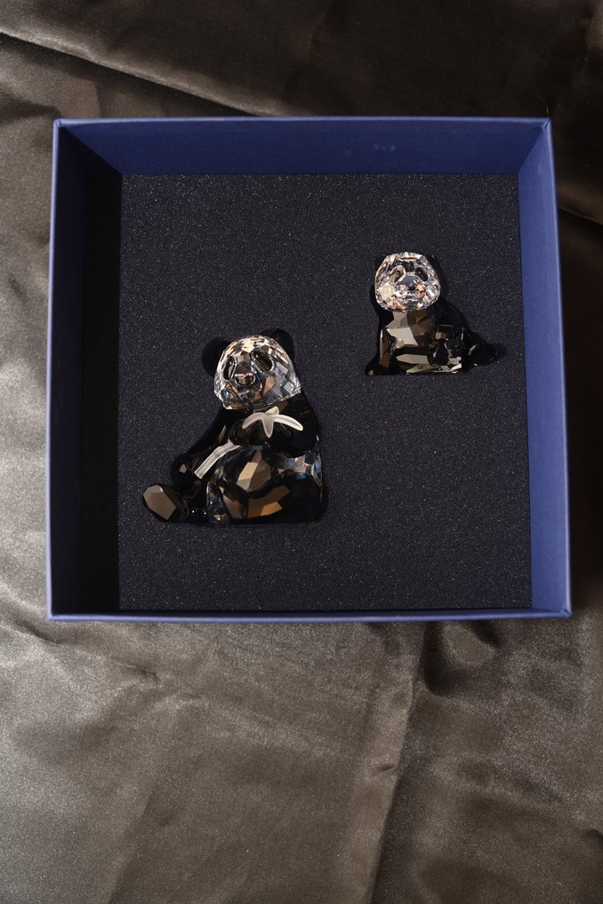 Swarovski - Heinz Tabertshofer - Αγαλματίδιο, Endangered Wildlife Pandas – 900918 - 9.5 cm - Κρύσταλλο - 2008 #3.2