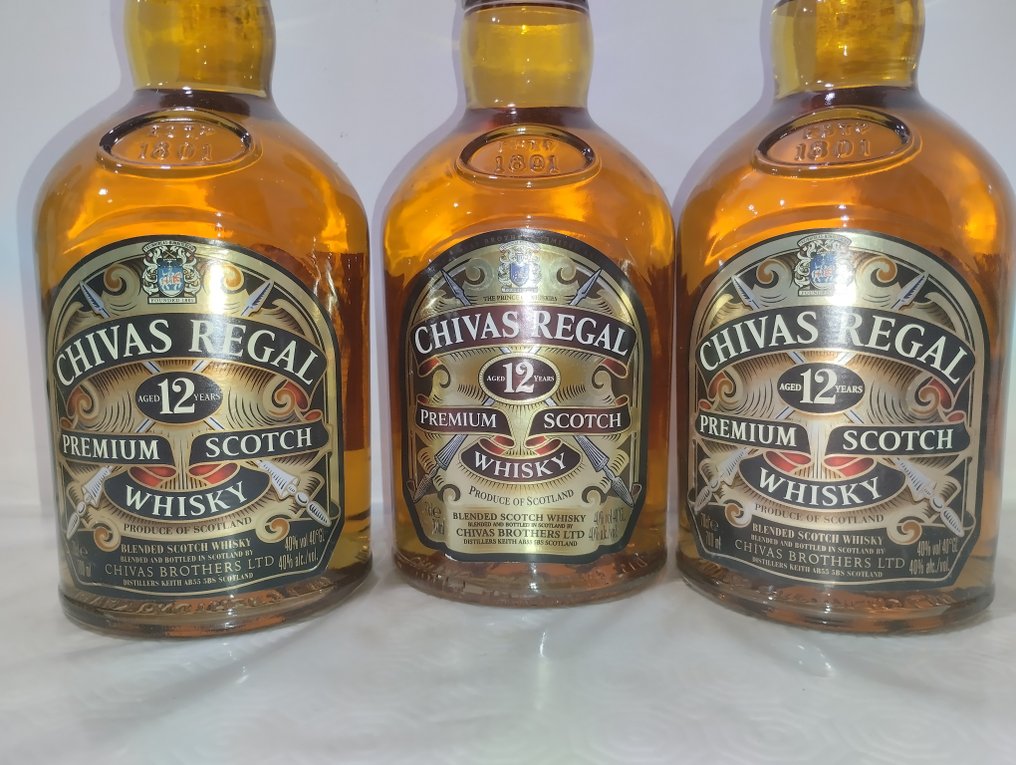Chivas Regal 12 years old  - 70cl - 3 flessen #1.0