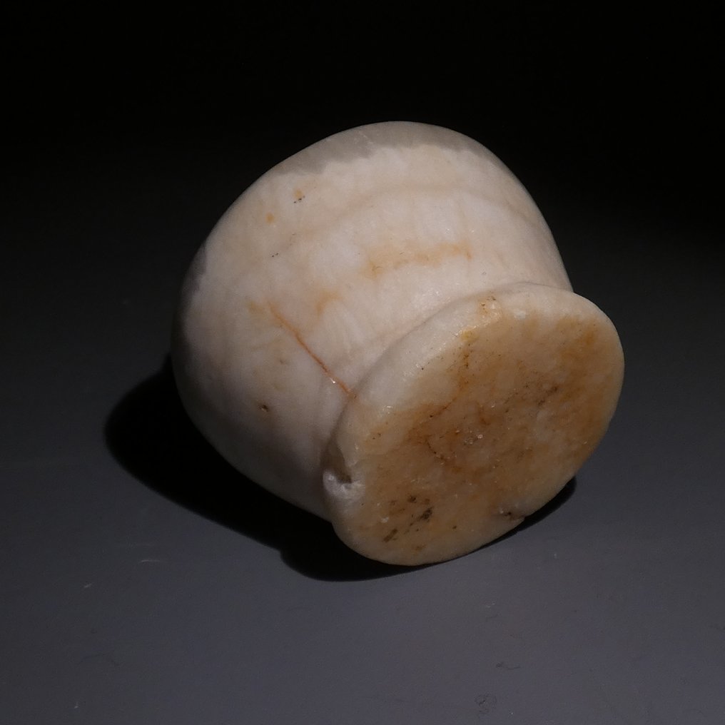 Égypte ancienne Albâtre Kohl Jar. 4,7 cm H. Nouvel Empire, 1550 - 1070 av. J.-C. #4.3