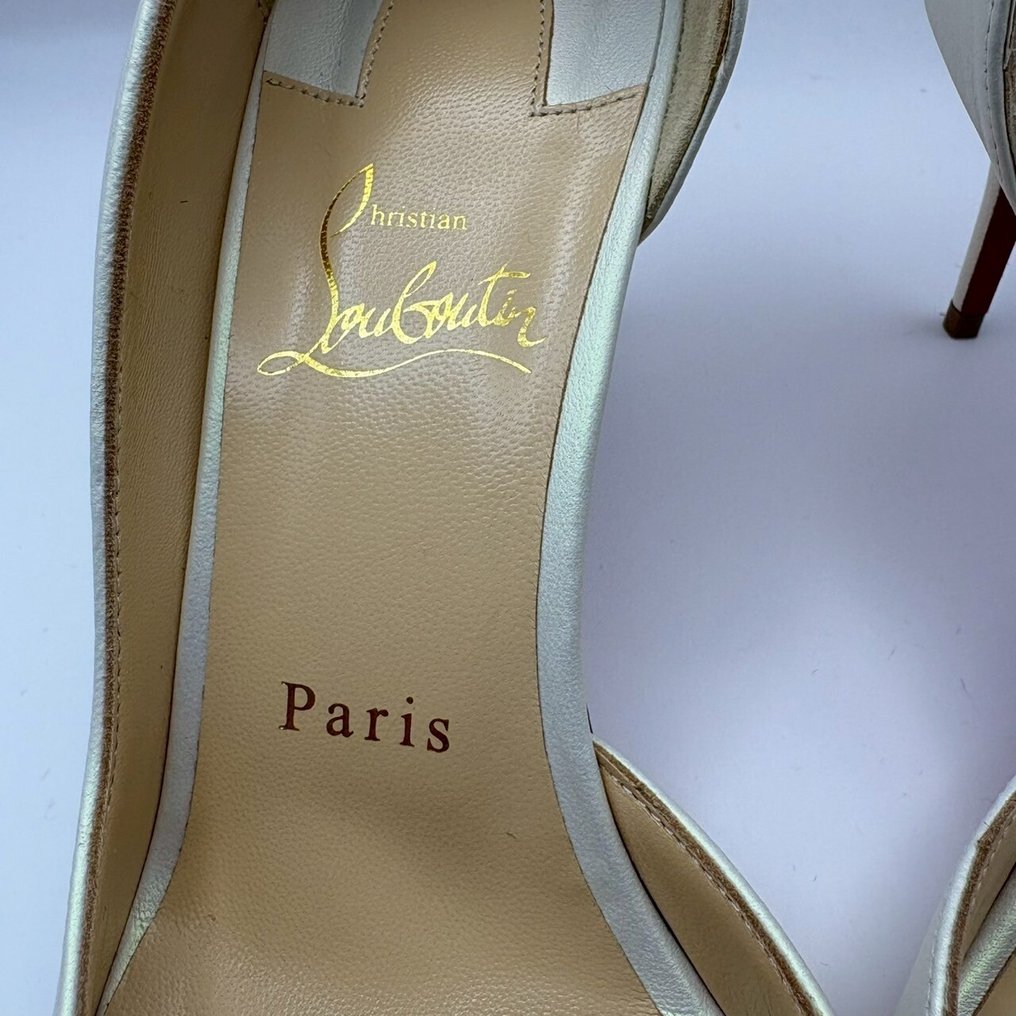 Christian Louboutin - Ψηλοτάκουνα παπούτσια - Mέγεθος: EU 37.5 #3.2