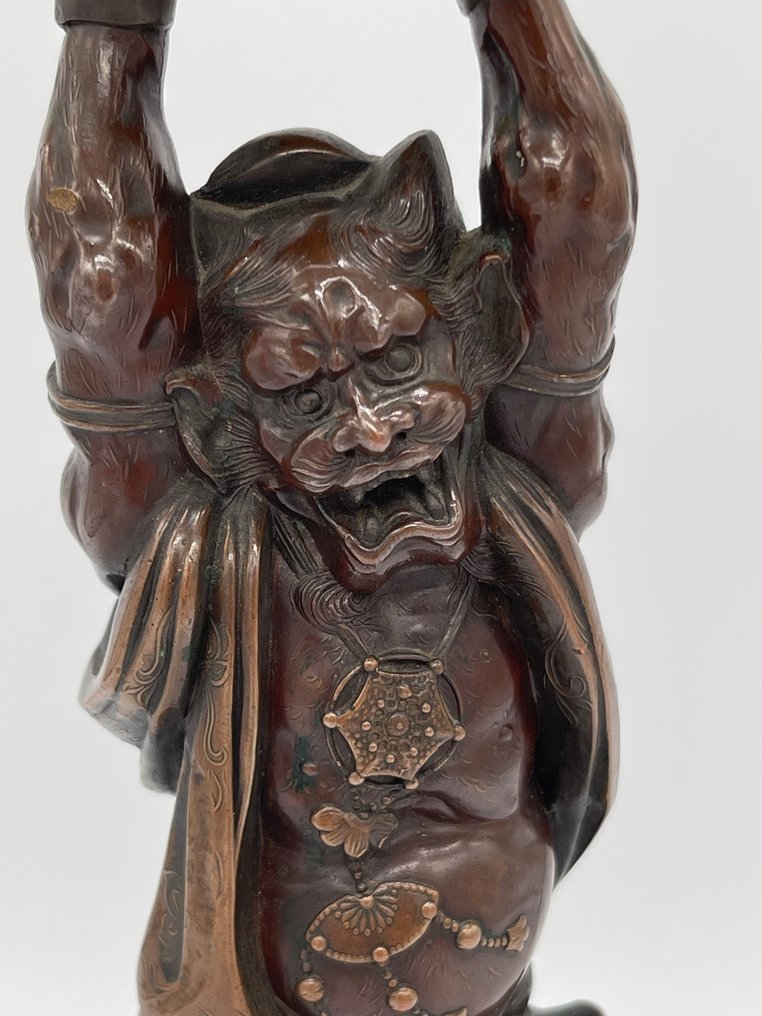 Spelter - Oni with koro - Meiji period (1868-1912) (No Reserve Price) #1.0