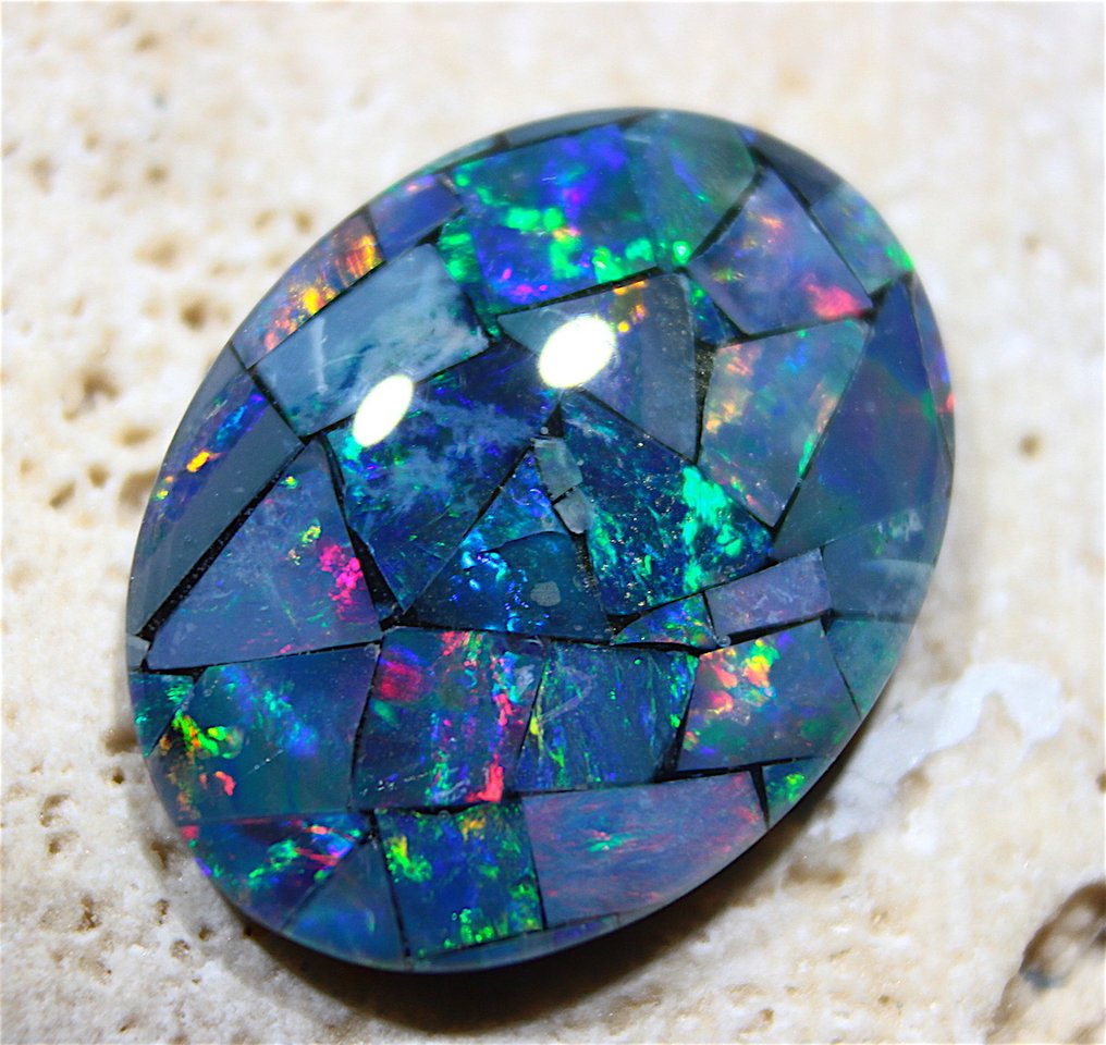 ΔΩΡΕΑΝ ΑΠΟΣΤΟΛΗ Κάτ. 5.0 Αυστραλιανό Μωσαϊκό Triplet Opal. Καμπουσόν - Ύψος: 15 mm - Πλάτος: 12 mm- 1 g #1.0