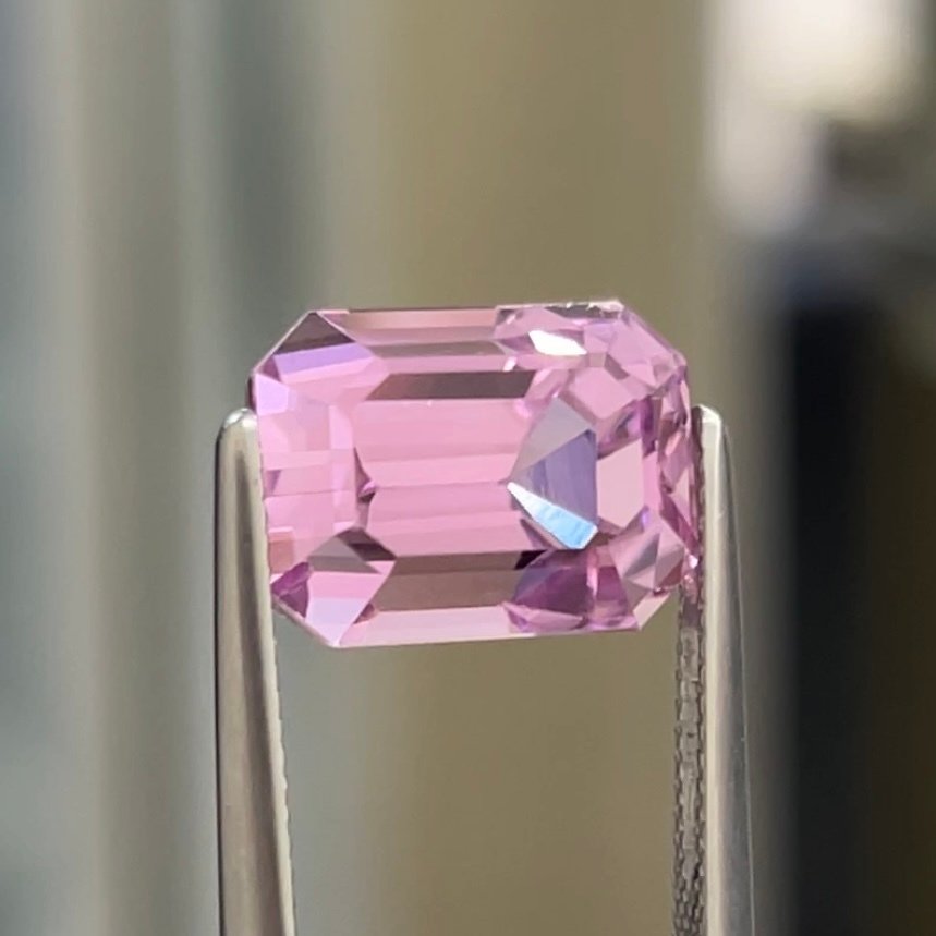没有保留价 - 1 pcs 粉色, 紫色 紫锂辉石 - 14.87 ct - 国际有色宝石协会(ICA GemLab) - AAA 精细切割 未加热 #2.1