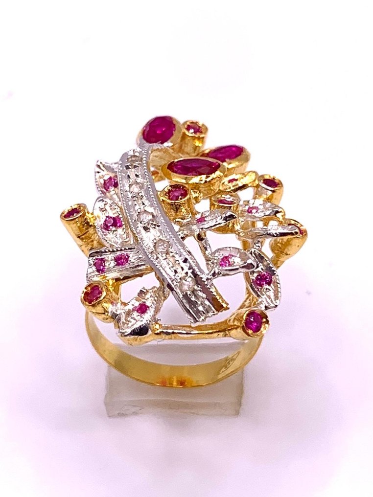 没有保留价 - 鸡尾酒戒指 - 9 kt. 黄金, 银 红宝石 - 钻石 - Rubini #1.0