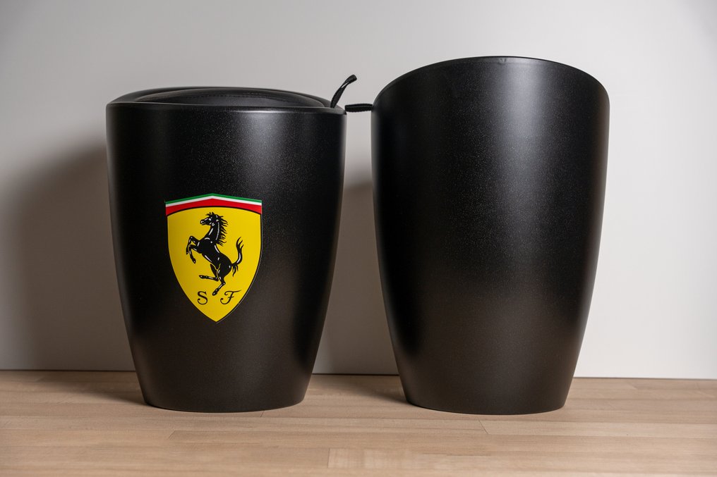 Pufa (2) - ABS - Pufa Ferrari #3.2