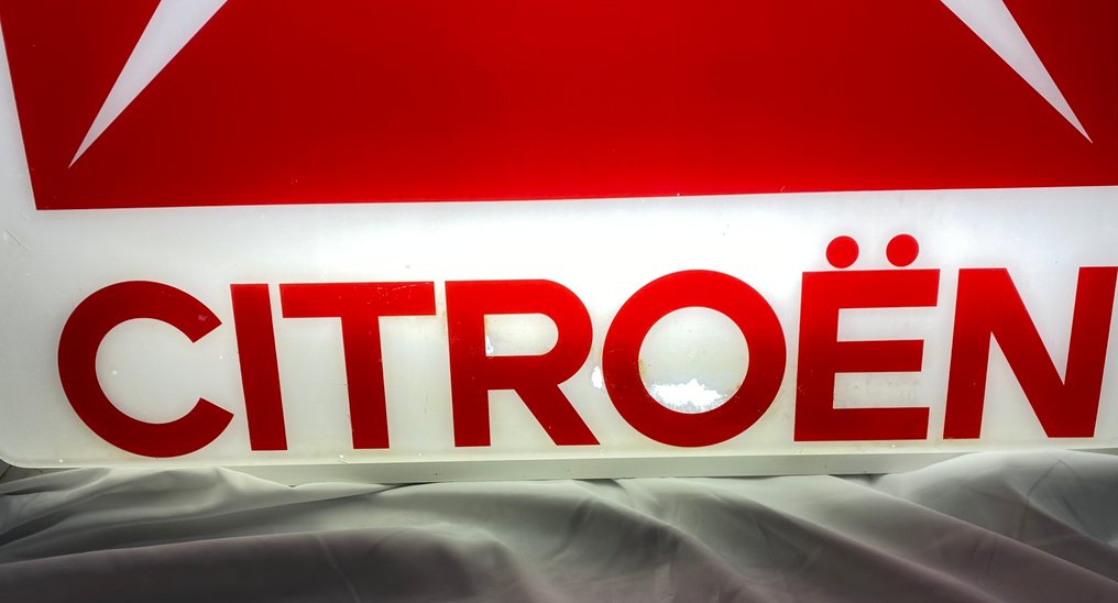 illuminated sign - Citroën - 1980 #4.3
