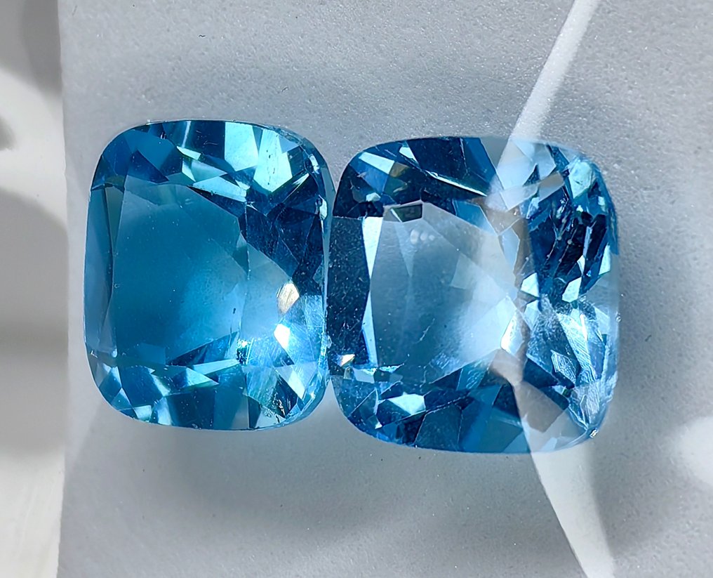 2 pcs  Topazio  - 24.54 ct - Instituto Gemólogico Español (IGE) #3.2