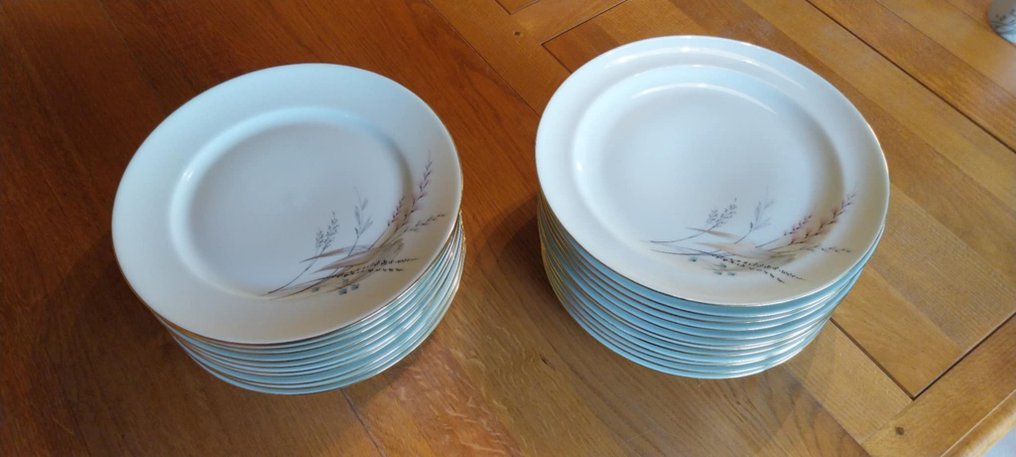 limoges - Table service (85) - Porcelain #1.0