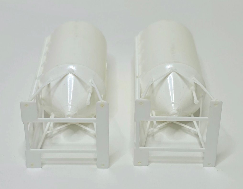 Herpa 1:87 - Modellastlbil  (6) #3.2