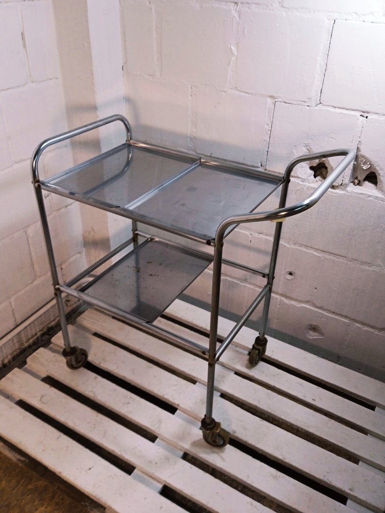 咖啡桌 - 复古医疗桌，酒柜 - 金屬 #4.3