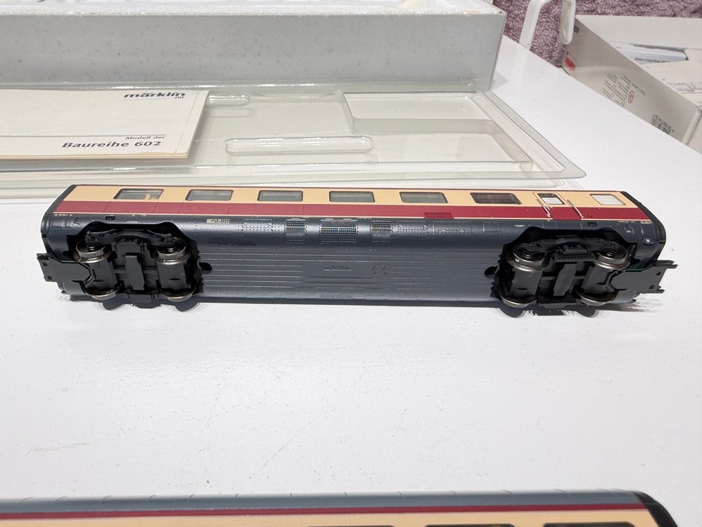 Märklin H0 - 37606 - Treno automotore (1) - BR 602 turbina a gas 'InterCity', MFX + MHI - DB #4.3