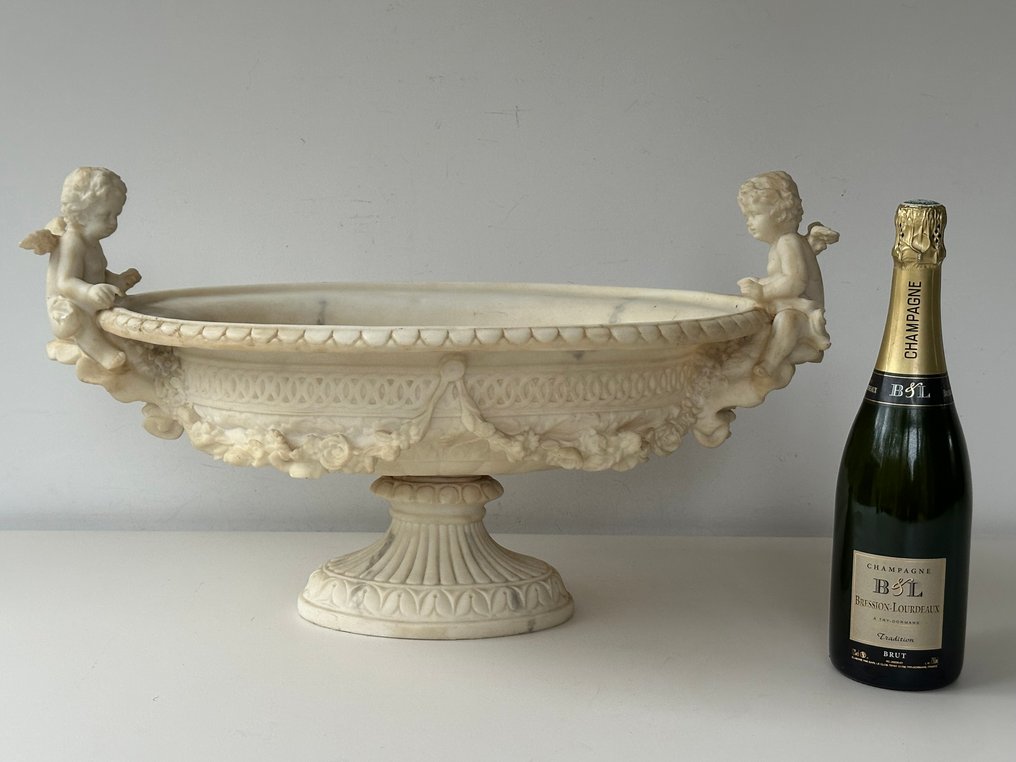 Midterbord - Et stort midterstykke med putti - Alabasterstøv #2.1