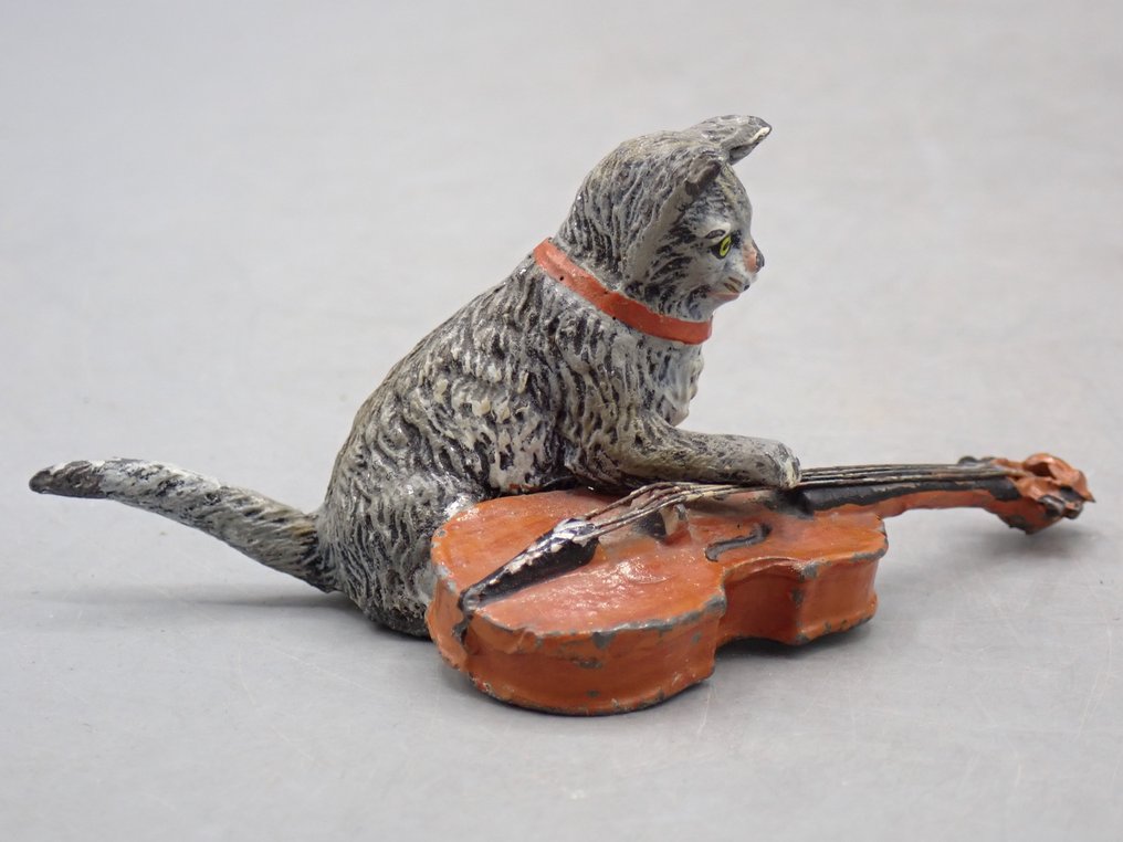 Figure - Cat and fiddle - Spelter #1.0