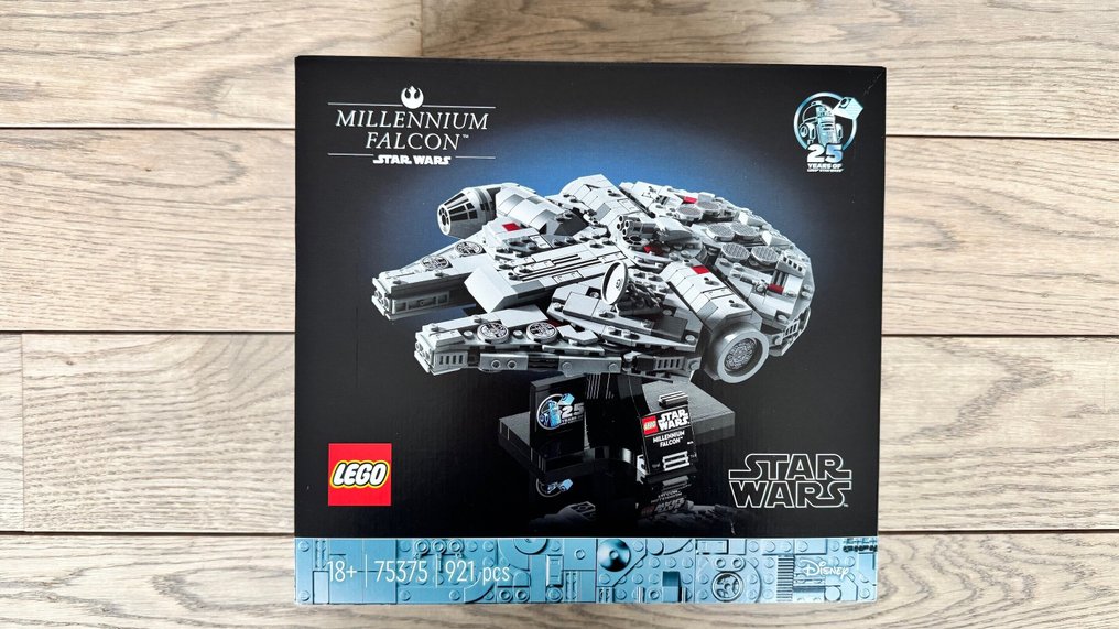 Lego Sett - 75375 - Star Wars - Millennium Falcon #1.0