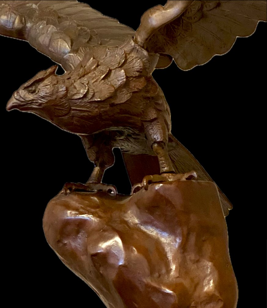 Showa - Japanese Hawk on cliff with waves - 5KG andn 40cm - Γλυπτό - Πατιναρισμένος μπρούτζος - Ιαπωνία (χωρίς τιμή ασφαλείας) #1.0