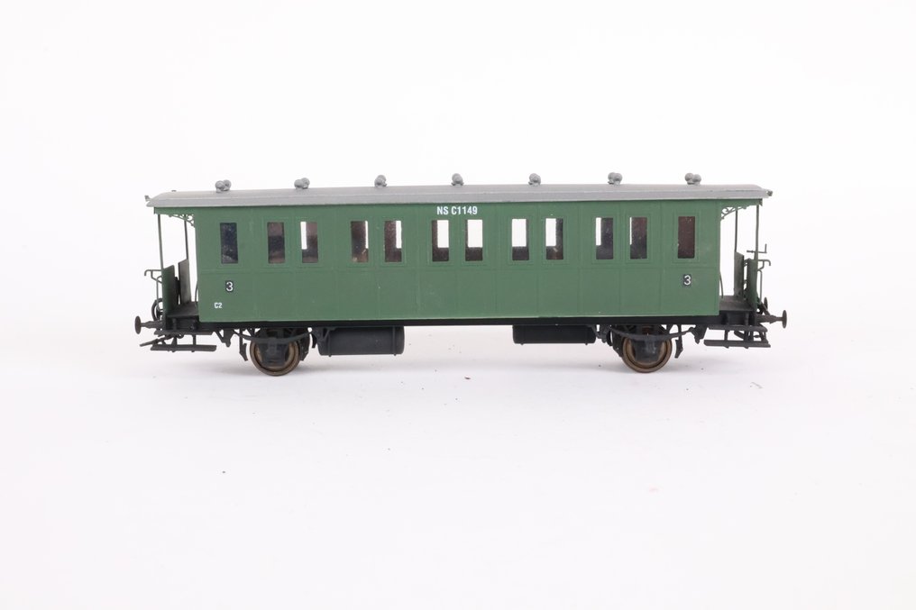 Treinenshop Heerenveen H0 - Modeltog passagervogn (2) - Messing personbiler B1074-C1149 - NS #3.2