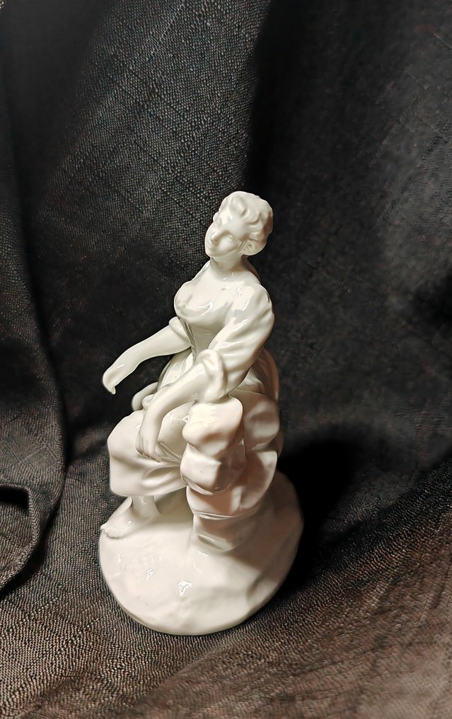 Richard Ginori - Figur - Figura di Contadina stanca - Porslin #4.3