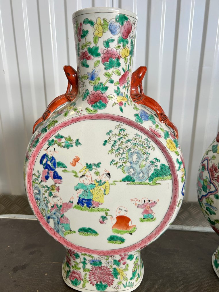 Vase - Porcelain - China  (No reserve price) #1.0