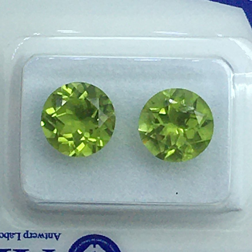 Sans Prix de Réserve - 2 pcs Vert Péridot - 4.54 ct - Antwerp Laboratory for Gemstone Testing (ALGT) - Peridot taillé rond de 8 mm #4.3